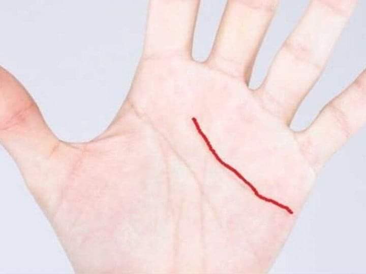 People who have this line on their hand are very special.👇👇